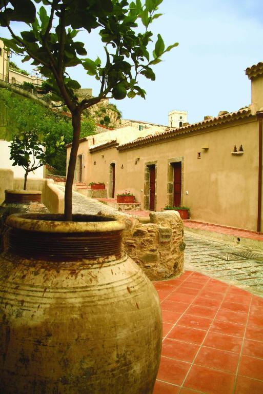Resort Borgo San Rocco Savoca Szoba fotó