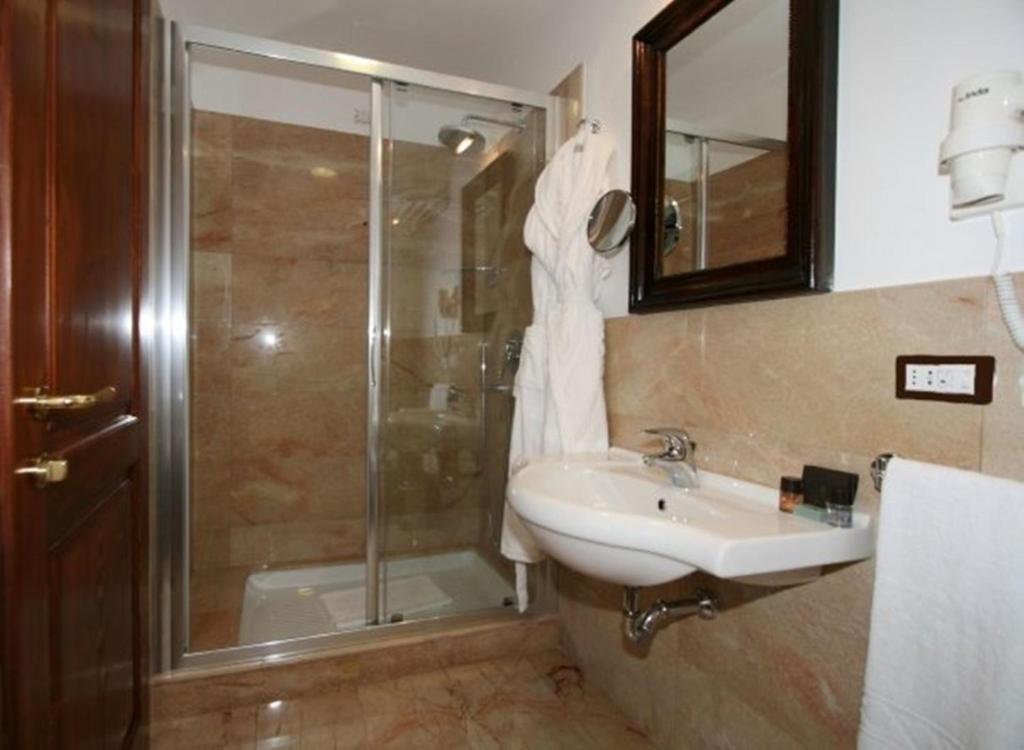 Resort Borgo San Rocco Savoca Szoba fotó